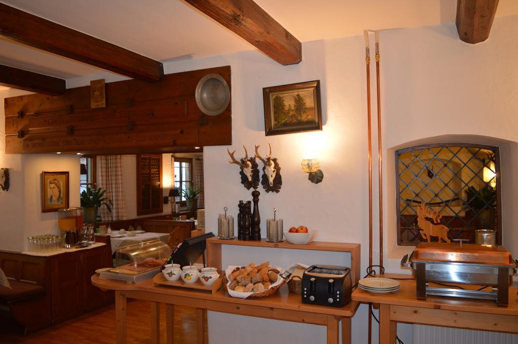 Gasthof Zum Stern Oetz Buitenkant foto