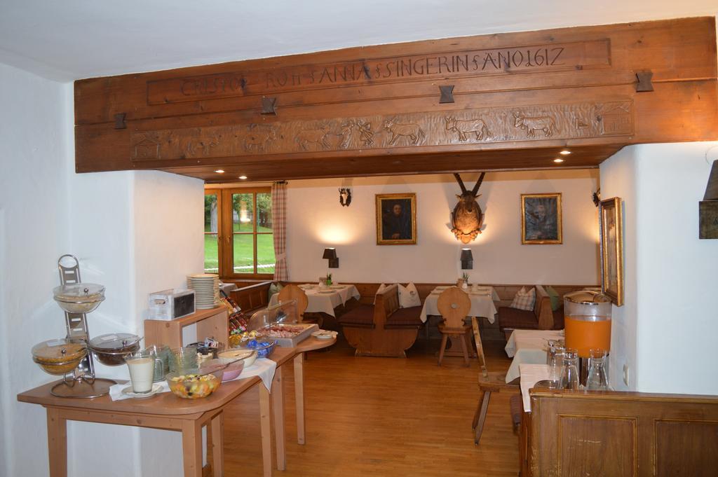 Gasthof Zum Stern Oetz Buitenkant foto