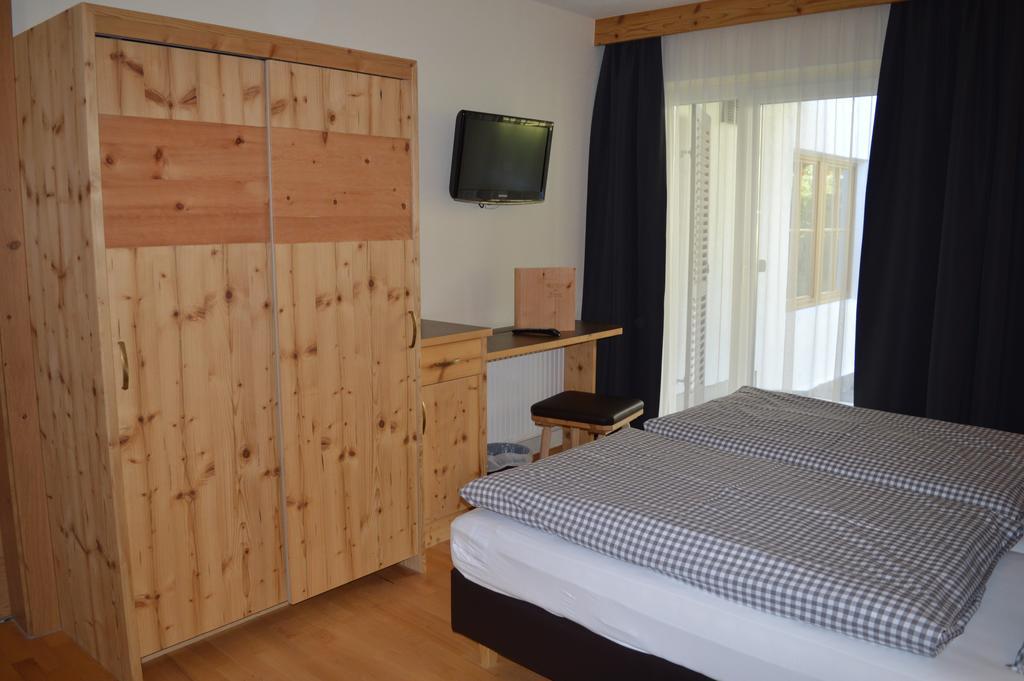 Gasthof Zum Stern Oetz Buitenkant foto