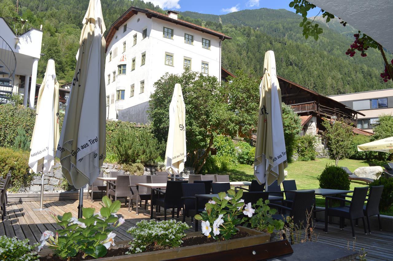 Gasthof Zum Stern Oetz Buitenkant foto